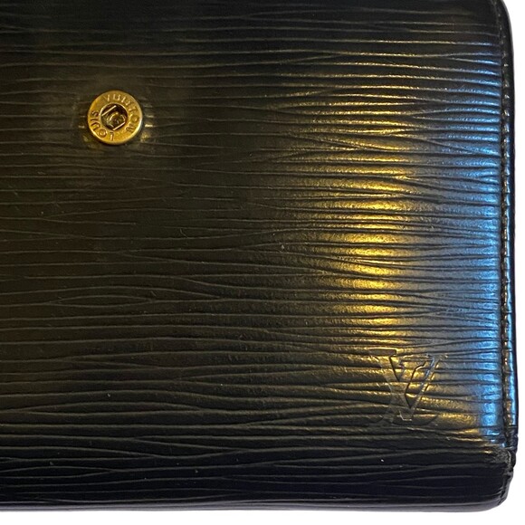 Louis Vuitton Authentic Black Epi Kisslock Vintage Wallet - Picture 2 of 15